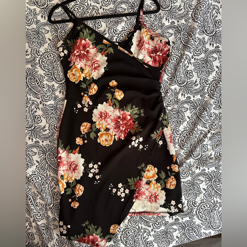 Women’s or juniors dress